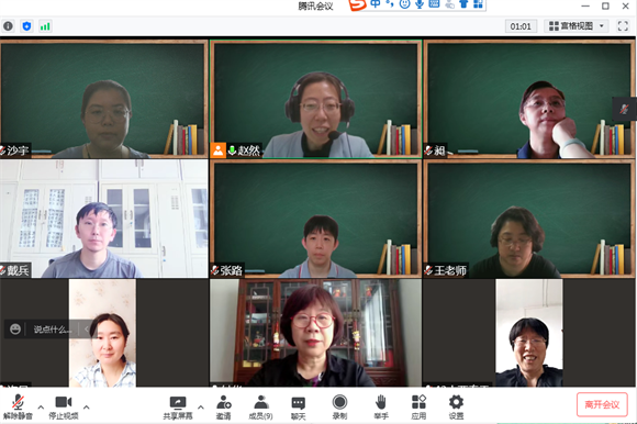 10、初中组教研活动——付华老师指导.png